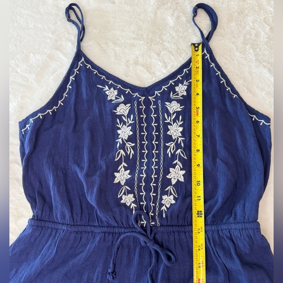 Knox Rose Boho Chic Navy Blue w/ White Floral Embroidery V-Neck Comfy Jumpsuit - Picture 9 of 15